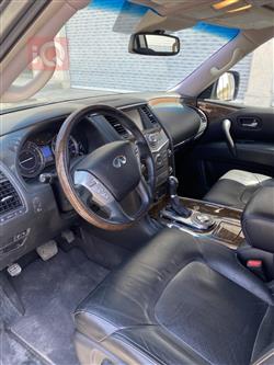 Infiniti QX80
